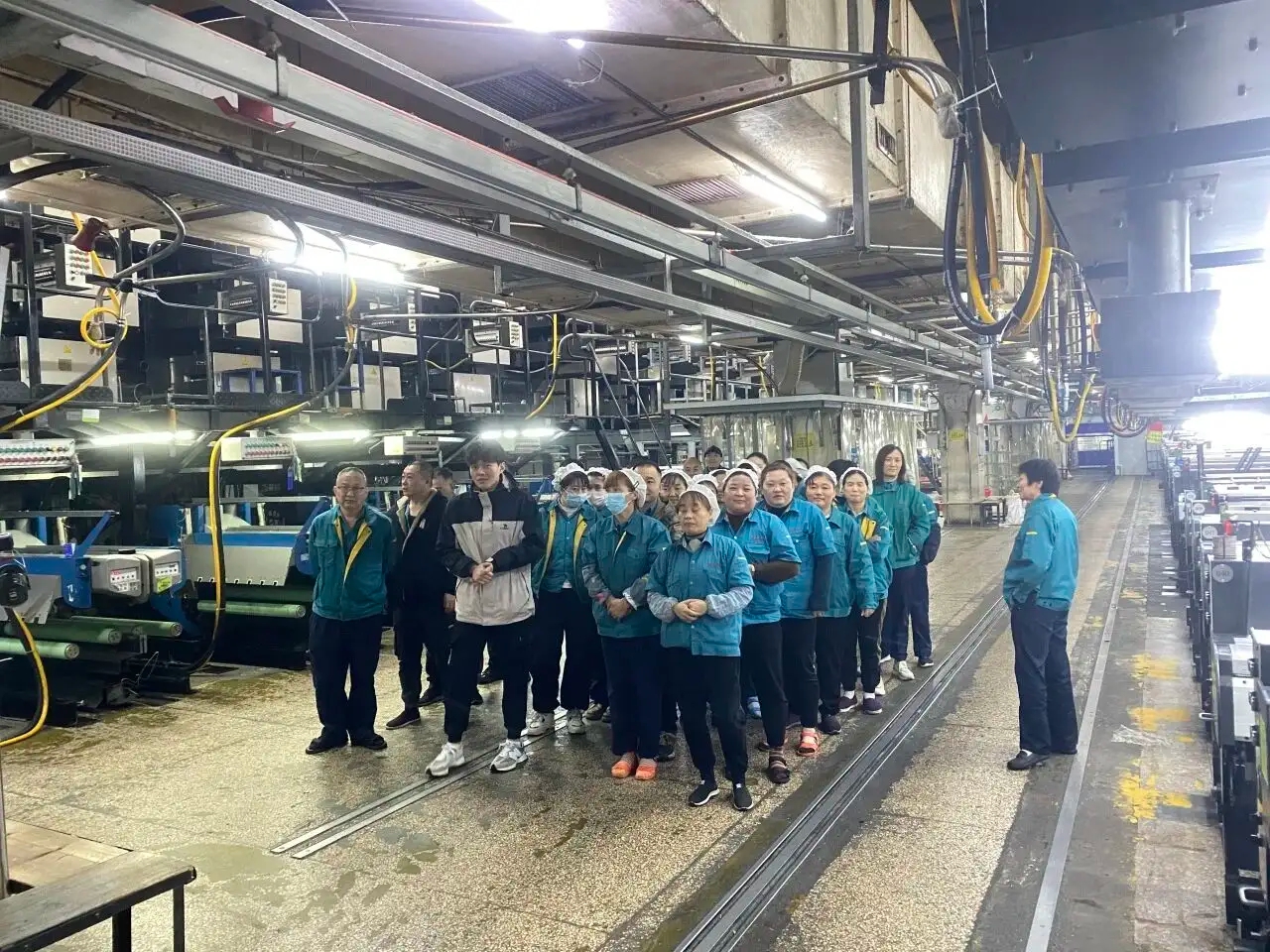 Changshu polyester-ka ayaa qabata layliga daadgureynta degdega ah